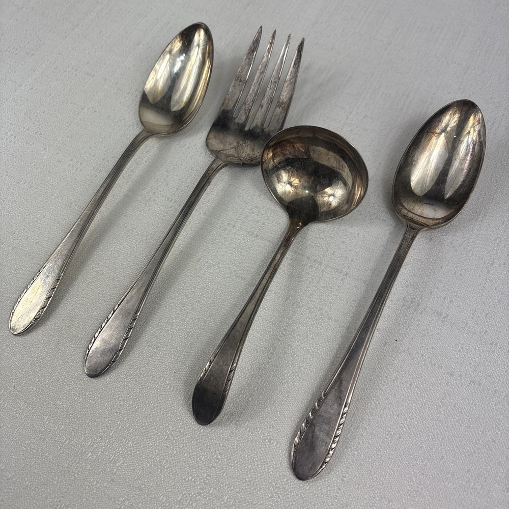 Vintage International Holmes & Edward's FIRST LADY Serving Utensil Set - Picture 3 of 12